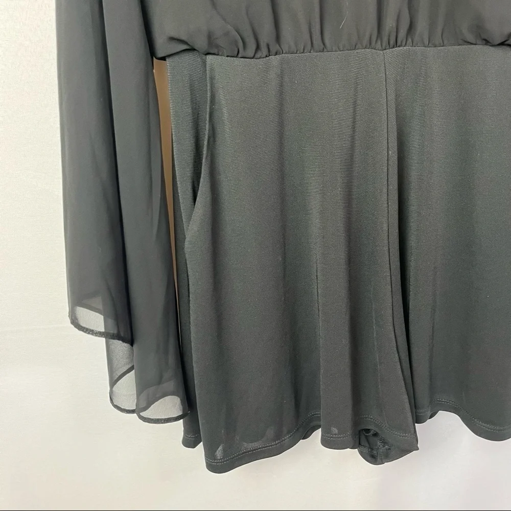 TopShop‎ Black Bell Sleeve Open Back Long Sleeve Romper 8 - Picture 4 of 6